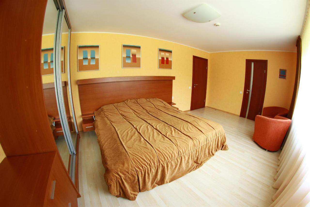 Vila Tekila Palanga Rum bild